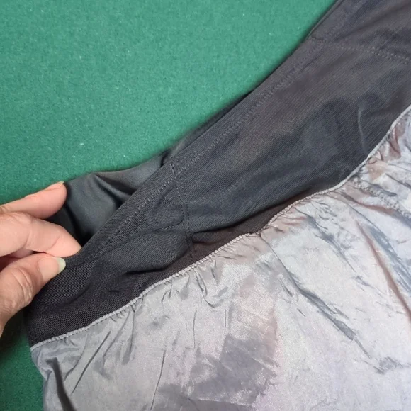 Nike Women's Silver and Black Reflective Trail Running Shorts - Picture 6 of 12